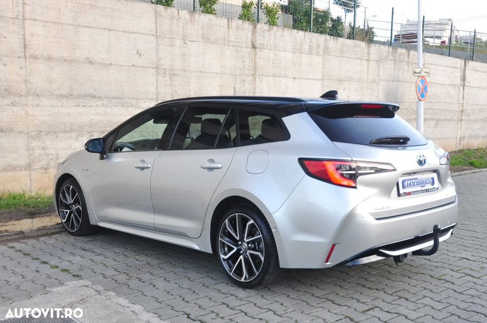 Toyota Corolla 2.0 HSD Exclusive Plus GR Sport Bi-Tone - 3