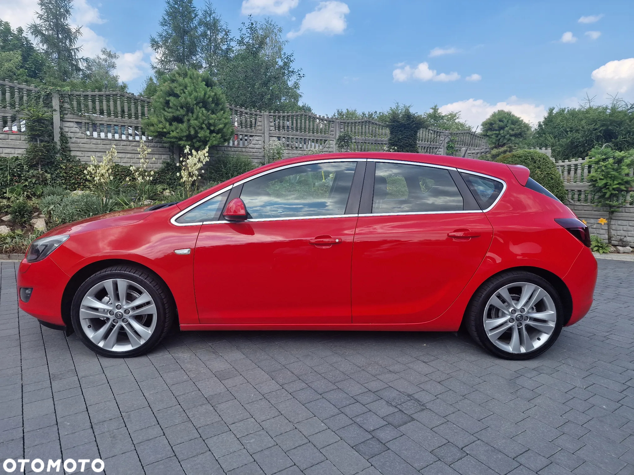 Opel Astra IV 1.4 T Cosmo - 5