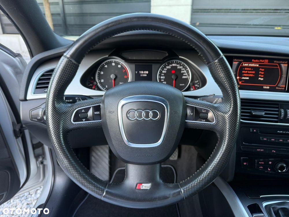 Audi A4 Avant 1.8 TFSI Quattro - 17