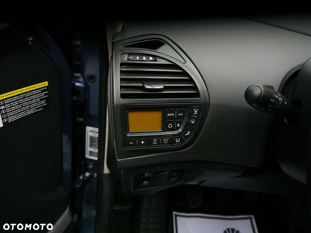 Citroën C4 Grand Picasso HDi 110 FAP (7-Sitzer) Selection - 32