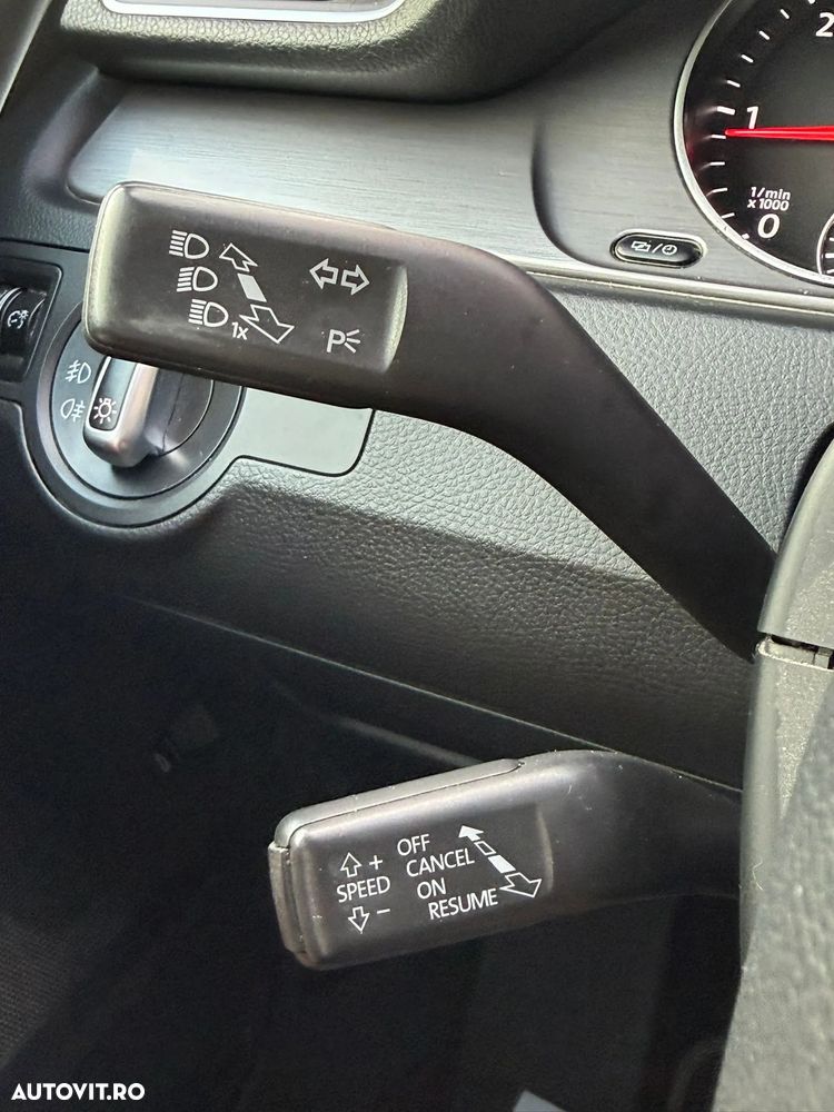 Volkswagen Passat 2.0 TDI BlueMotion Technology DPF Sportline - 18