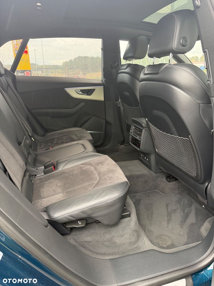 Audi Q8 - 16