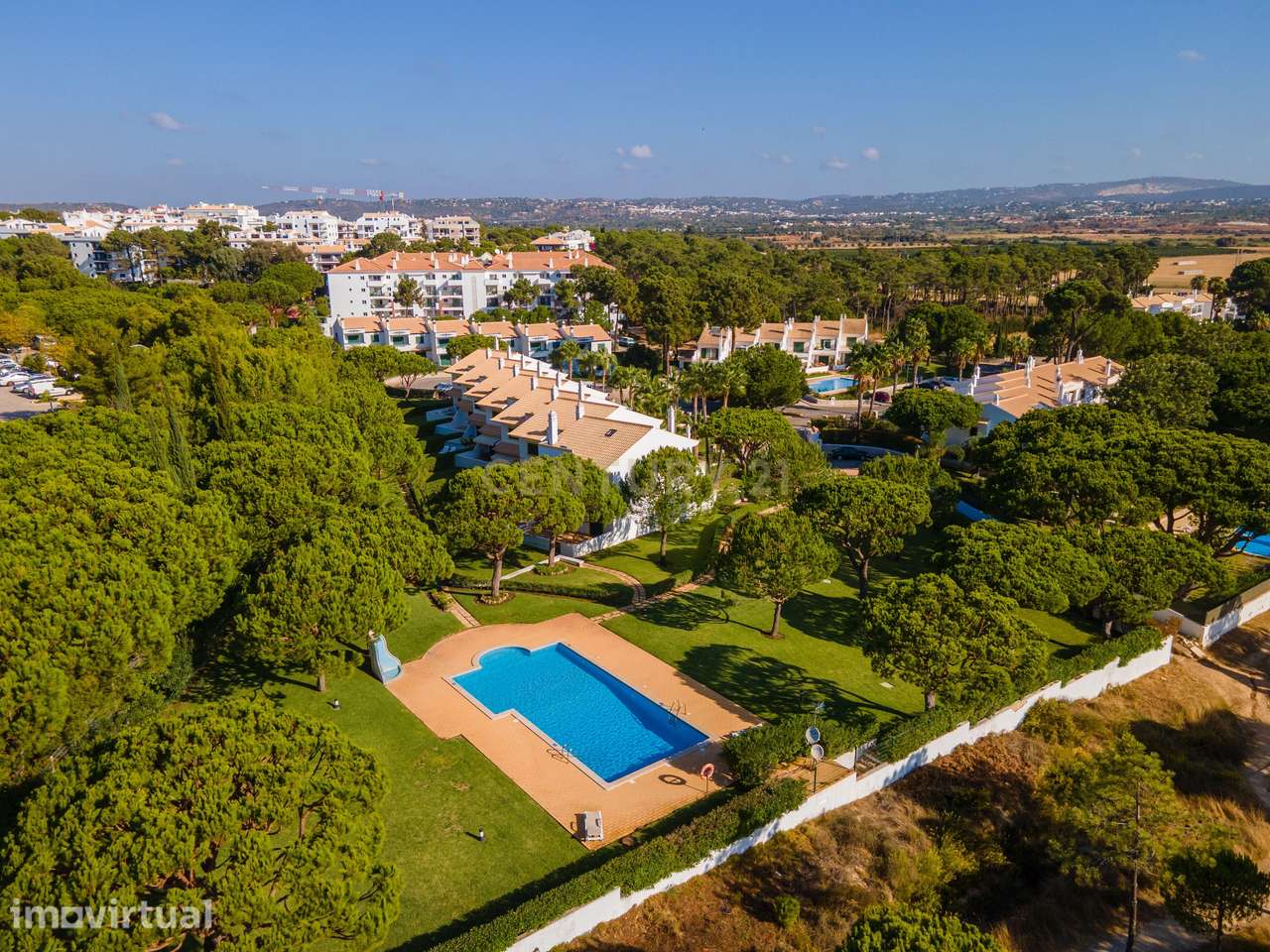 Moradia  com Piscina  na Praia da Falésia em condomínio privado com gr - Grande imagem: 2/49
