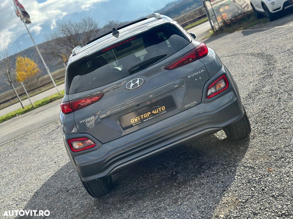 Hyundai KONA EV Premium - 18