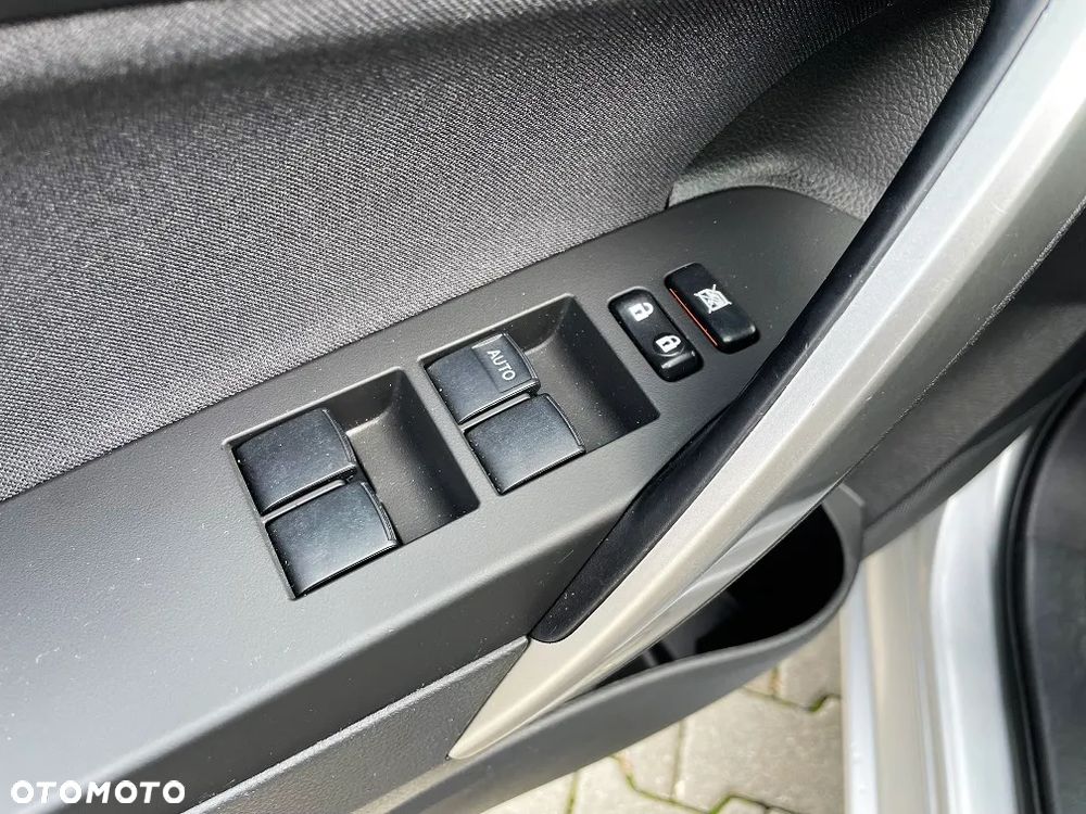 Toyota Auris - 24