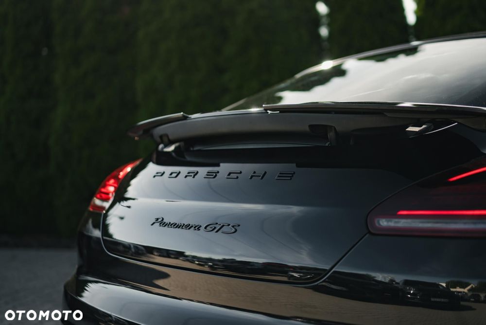 Porsche Panamera - 38