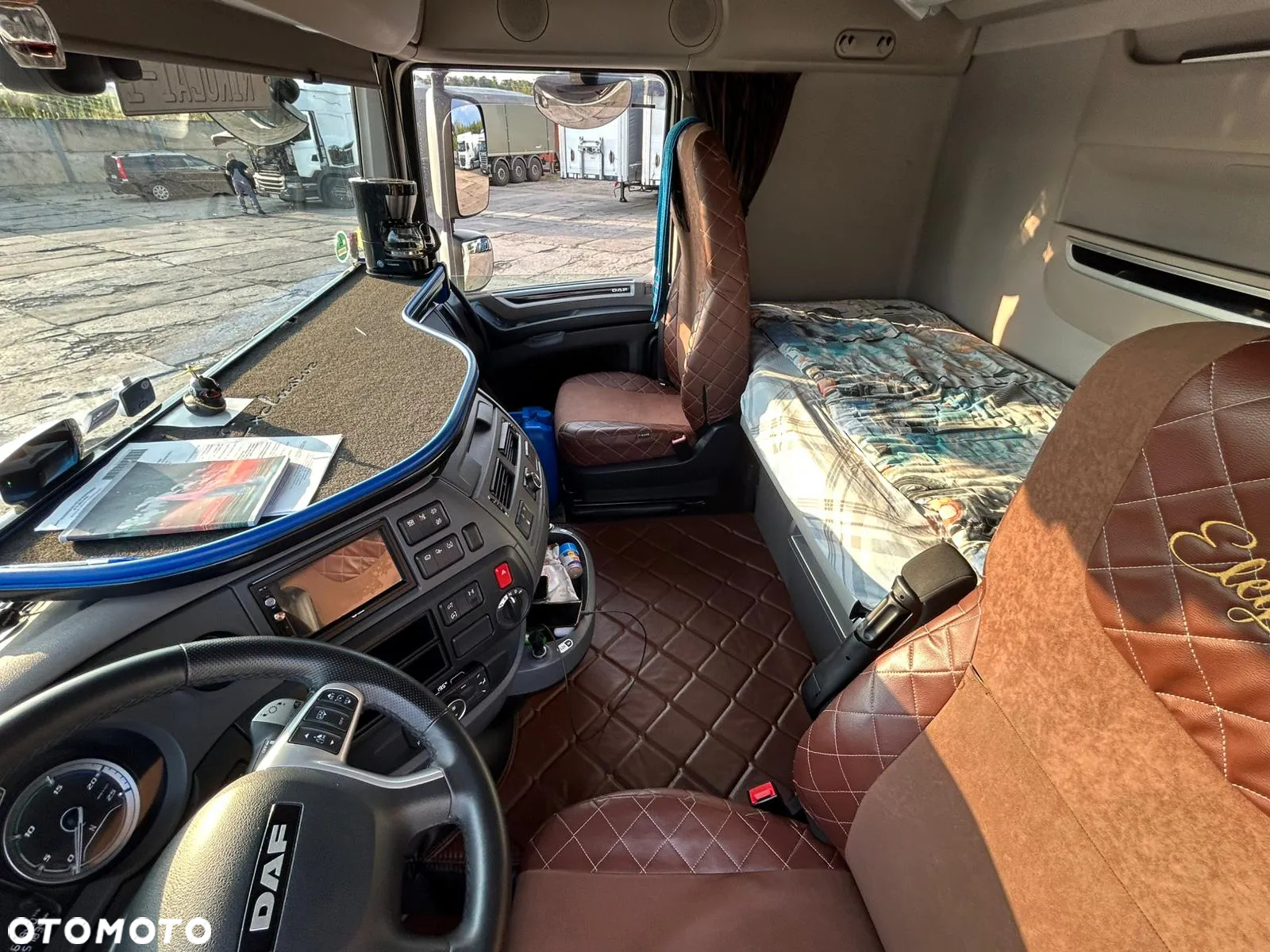 DAF XF 106 - 11