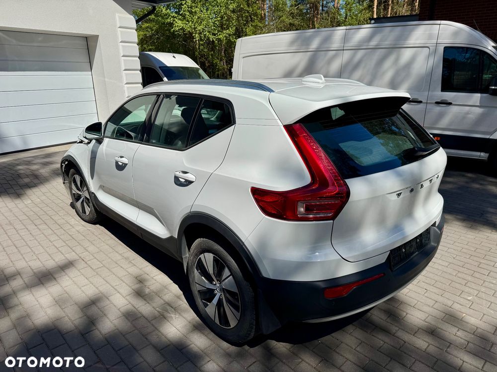 Volvo XC 40 B4 B Momentum Pro - 13