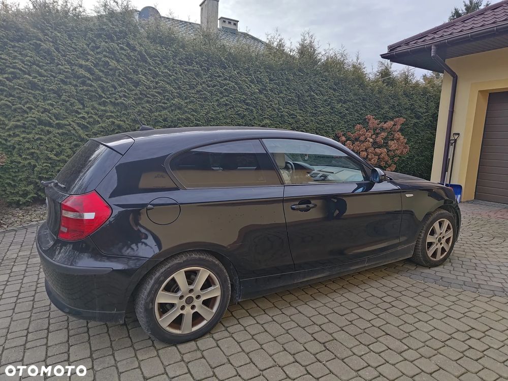 BMW Seria 1 118i - 4