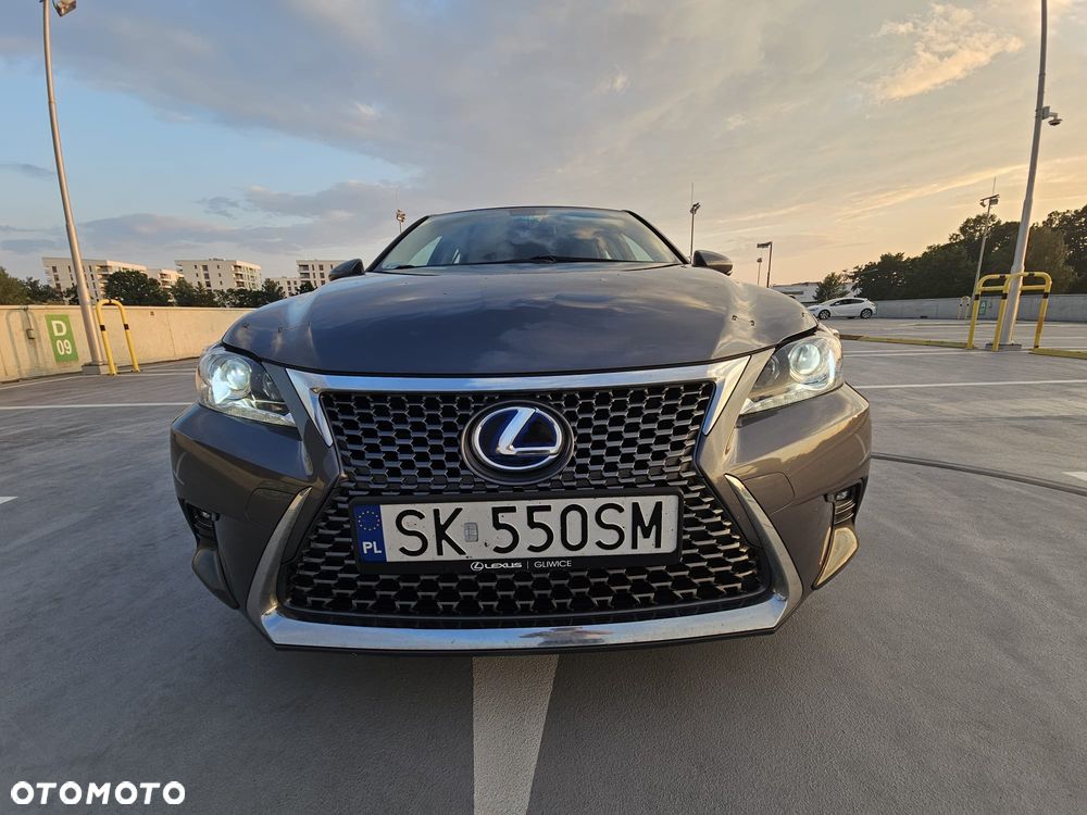 Lexus CT 200h Elegance - 2