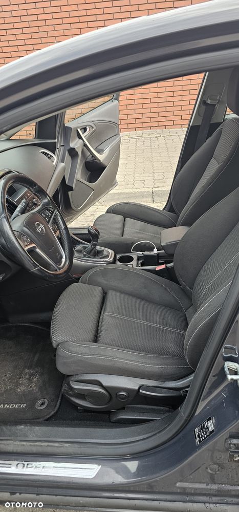 Opel Astra 1.4 T Cosmo - 12