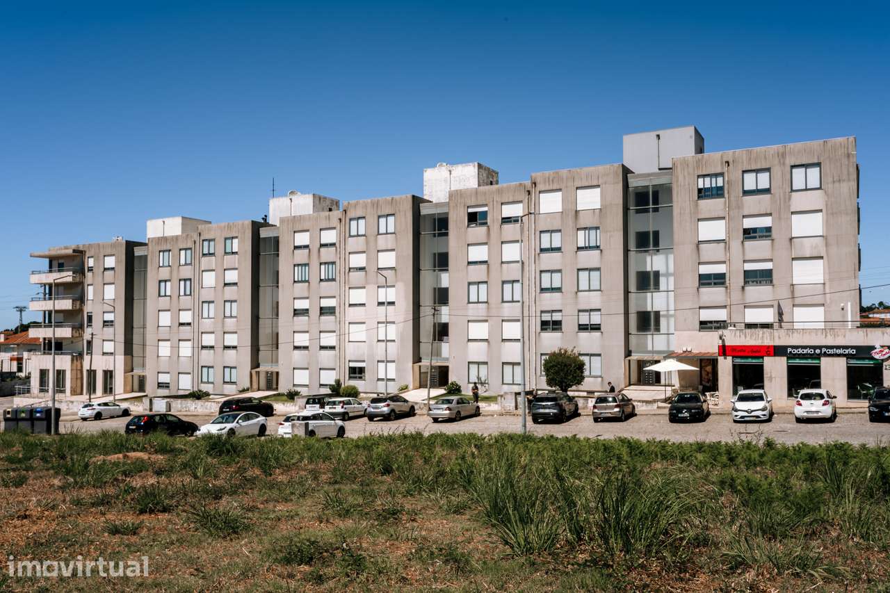 Apartamento T2 -S. Paio de Oleiros - Grande imagem: 3/39