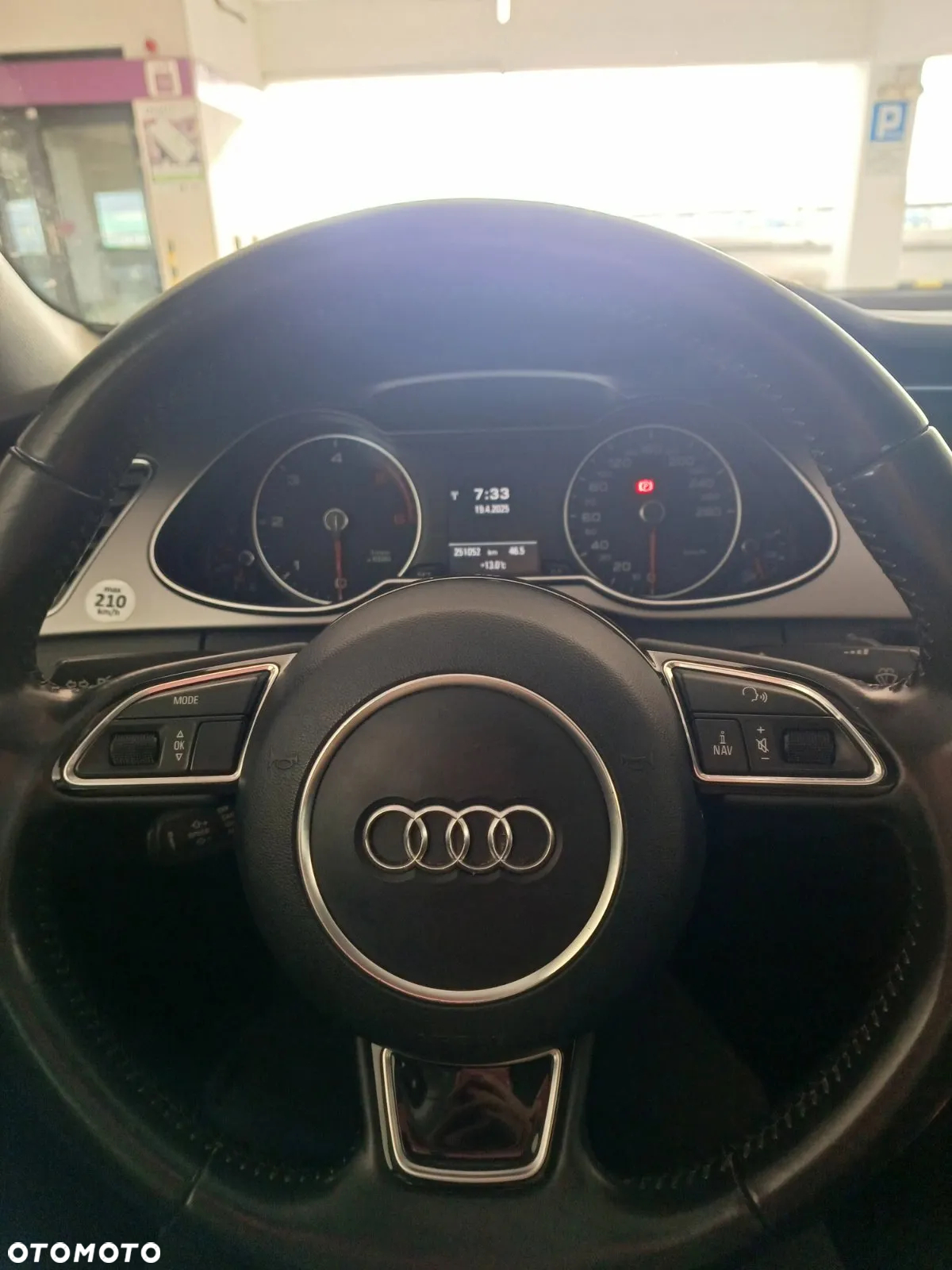 Audi A4 2.0 TDI Quattro Line S tronic - 5