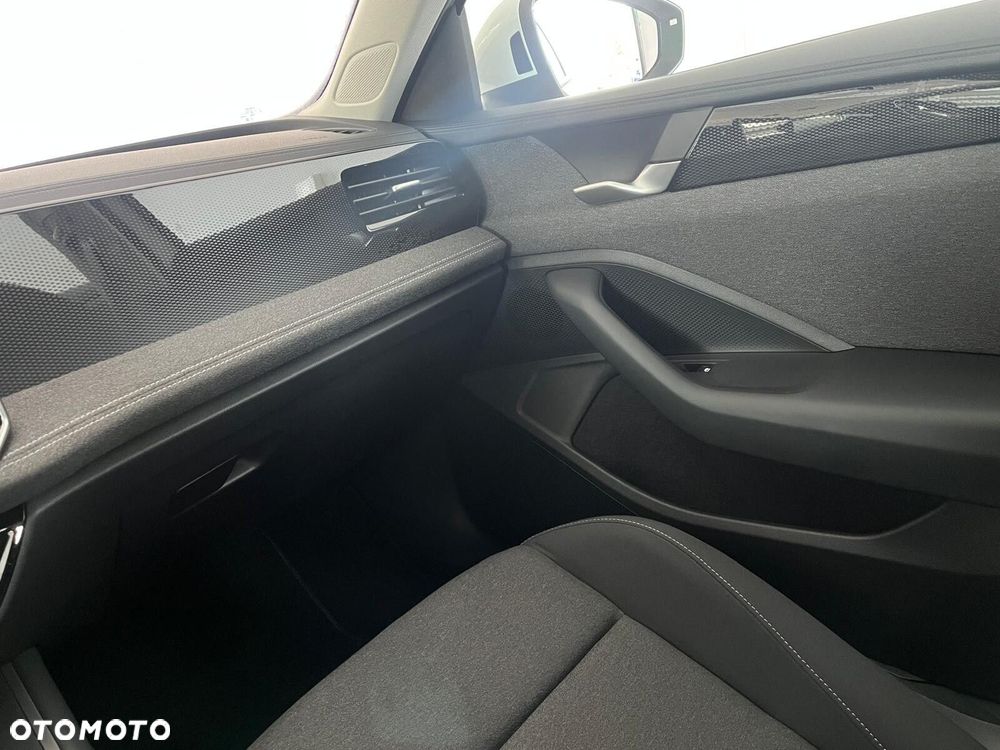 Volkswagen Passat Variant 1.5 TSI EVO Business - 17