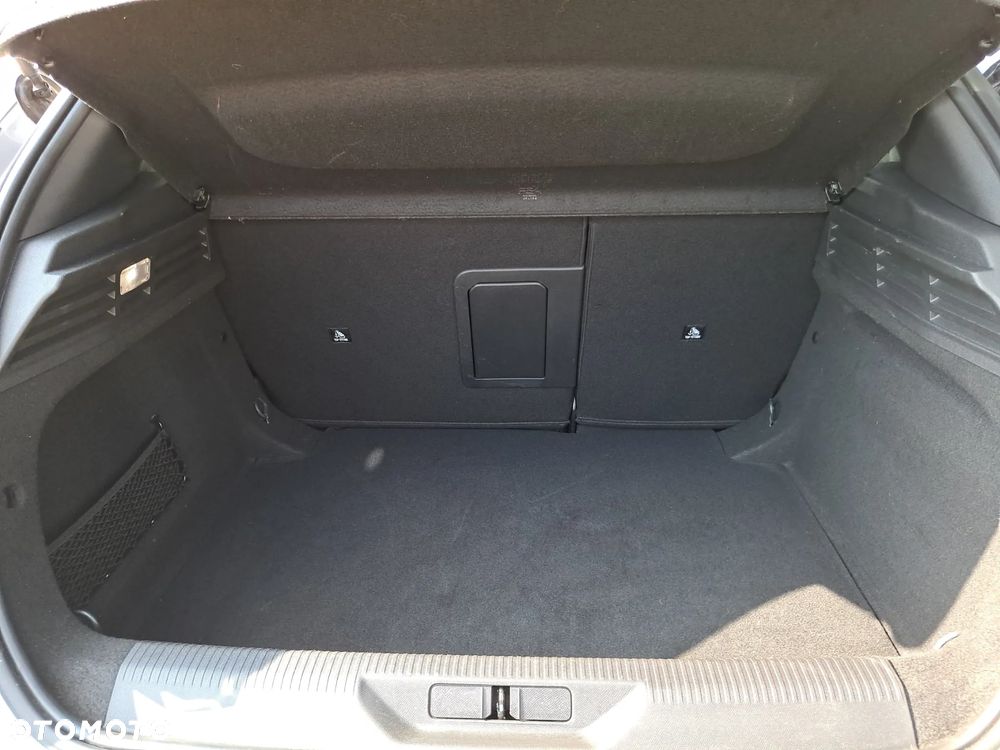 Peugeot 308 1.2 PureTech Allure Pack S&S EAT8 - 12