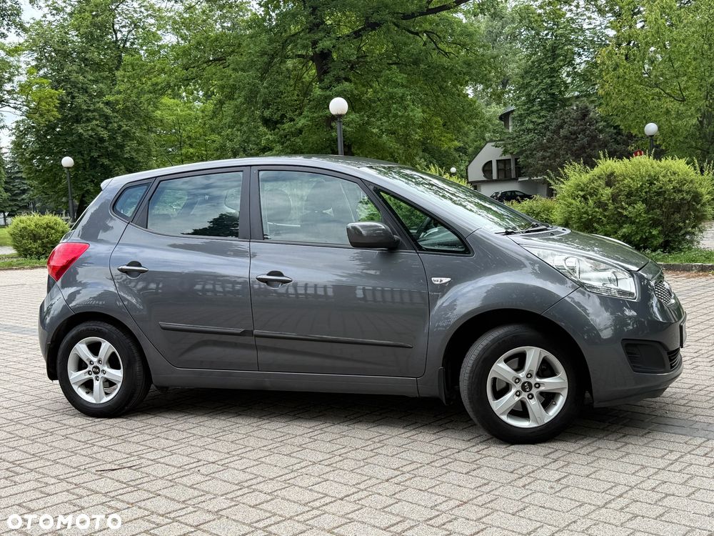 Kia Venga 1.4 L - 14