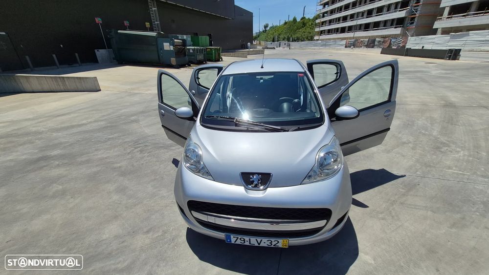Peugeot 107 1.0 Black&Silver - 13