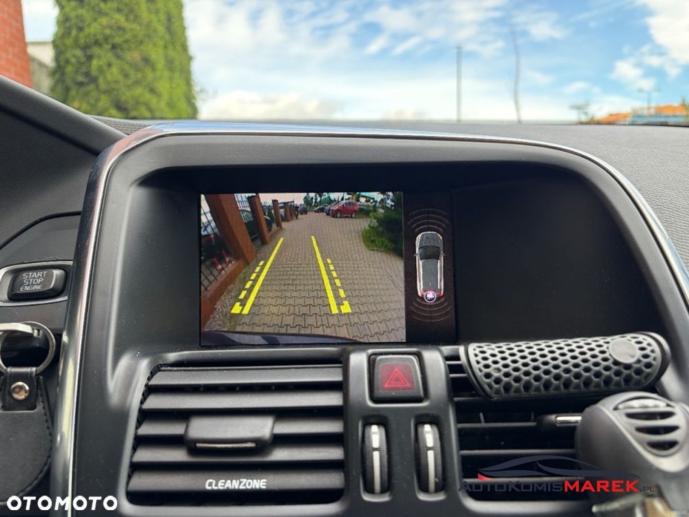Volvo XC 60 D4 AWD Momentum - 20