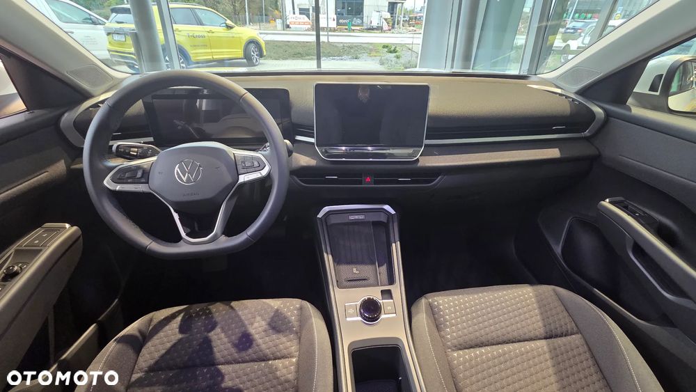 Volkswagen T-Roc 1.5 eTSI Trend DSG - 6