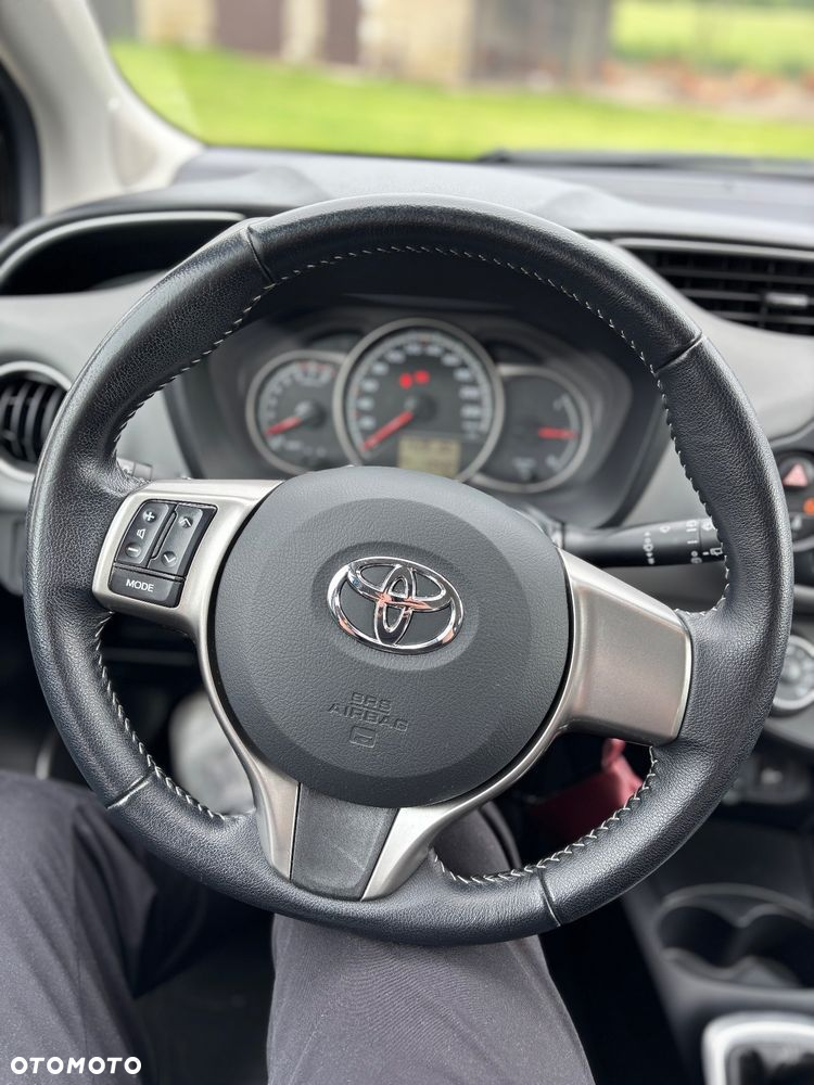 Toyota Yaris 1.0 Active EU6 - 6