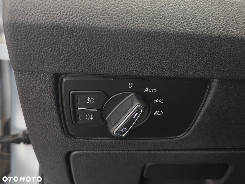 Volkswagen Passat Variant - 19