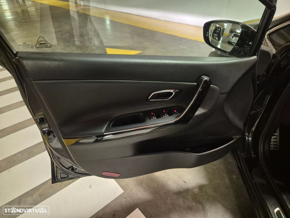 Kia Ceed SW 1.6 CRDi GT Line - 28