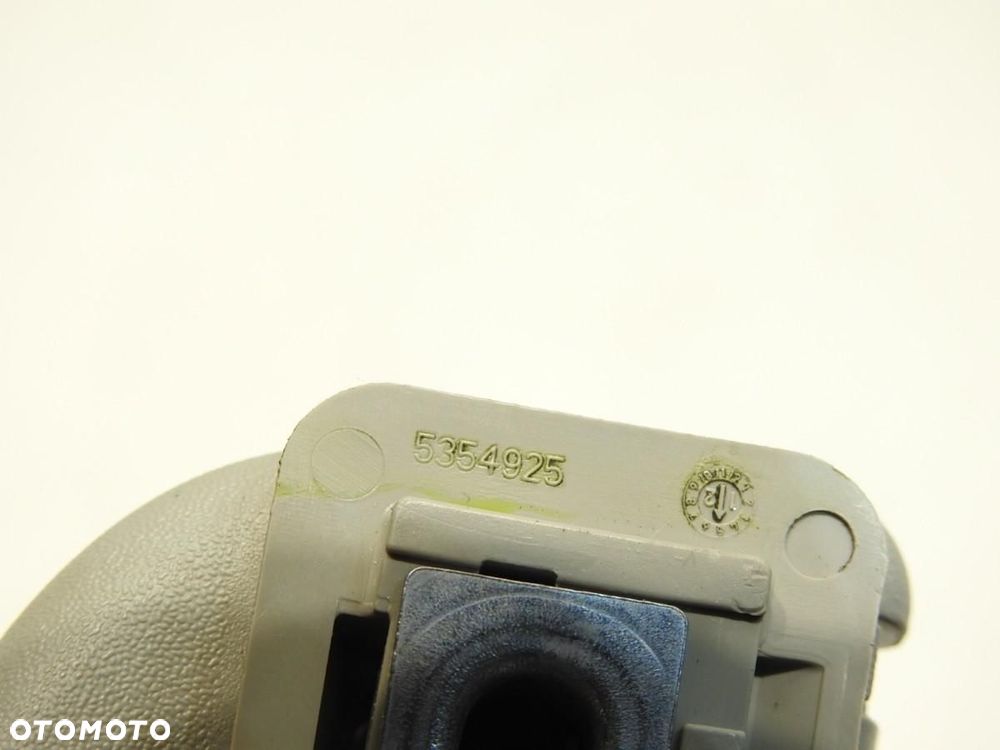 RĄCZKA UCHWYT PODSUFITKI PRAWY TYŁ OPEL ASTRA J KOMBI 5354925 - 5