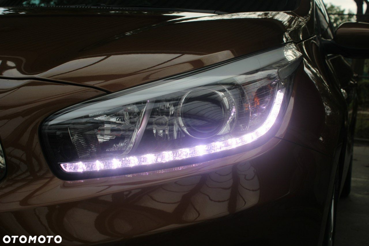 Kia Ceed - 33