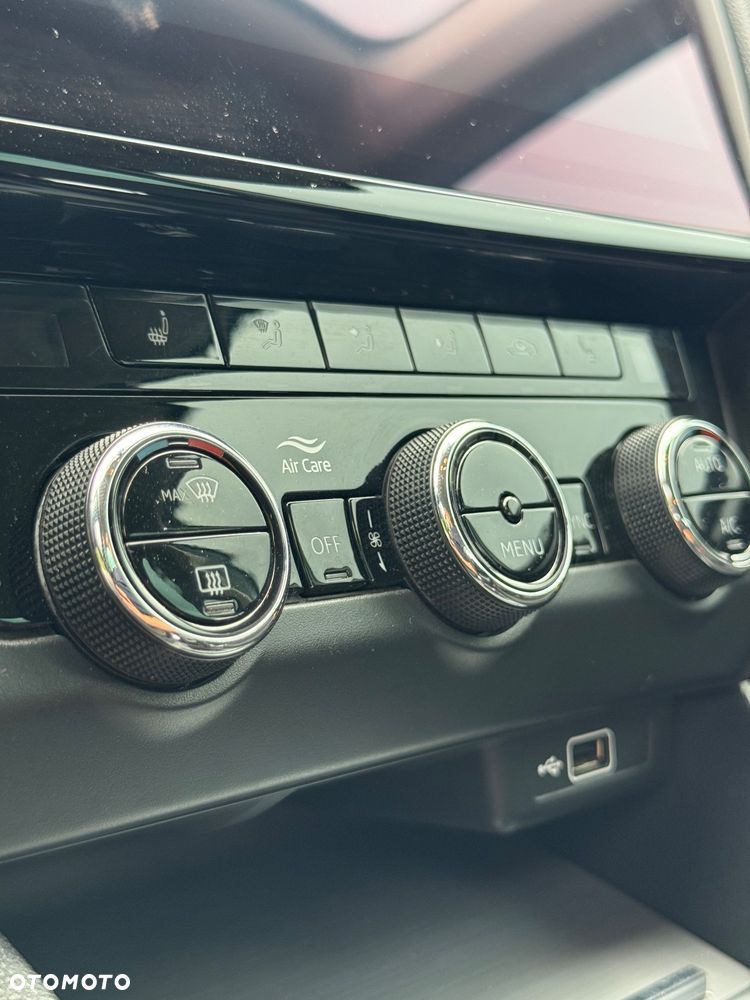 Skoda Octavia 2.0 TDI (Green tec) DSG Style - 21