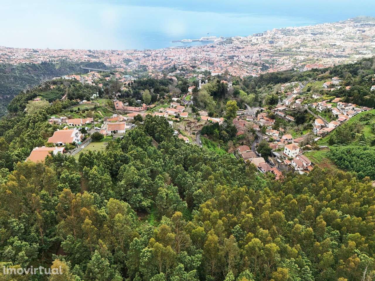 O Seu Refúgio de Sonho com Vista Deslumbrante sobre a Baía do Funchal! - Grande imagem: 3/8