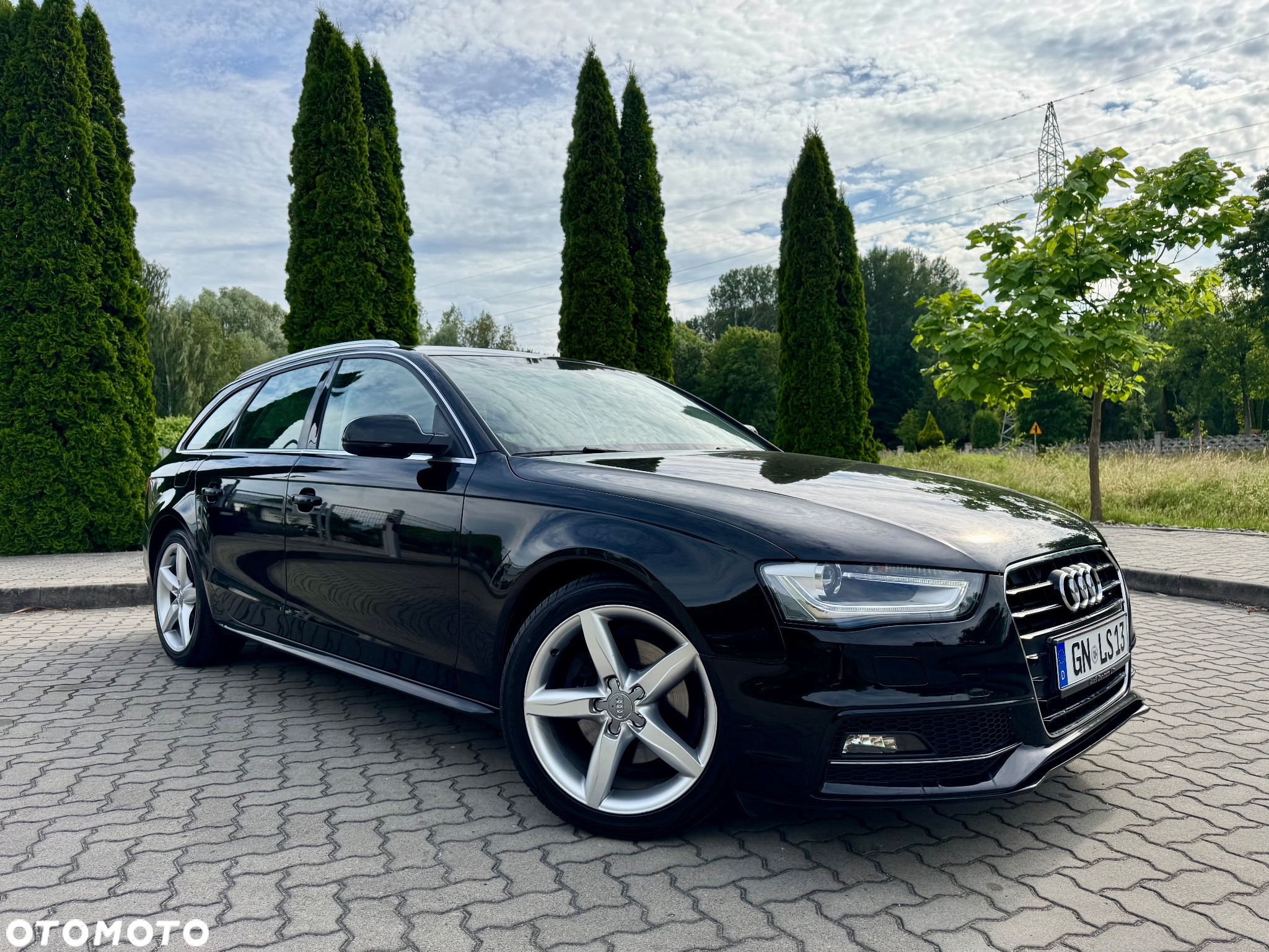 Audi A4 Avant 2.0 TDI DPF clean diesel S line Sportpaket - 28