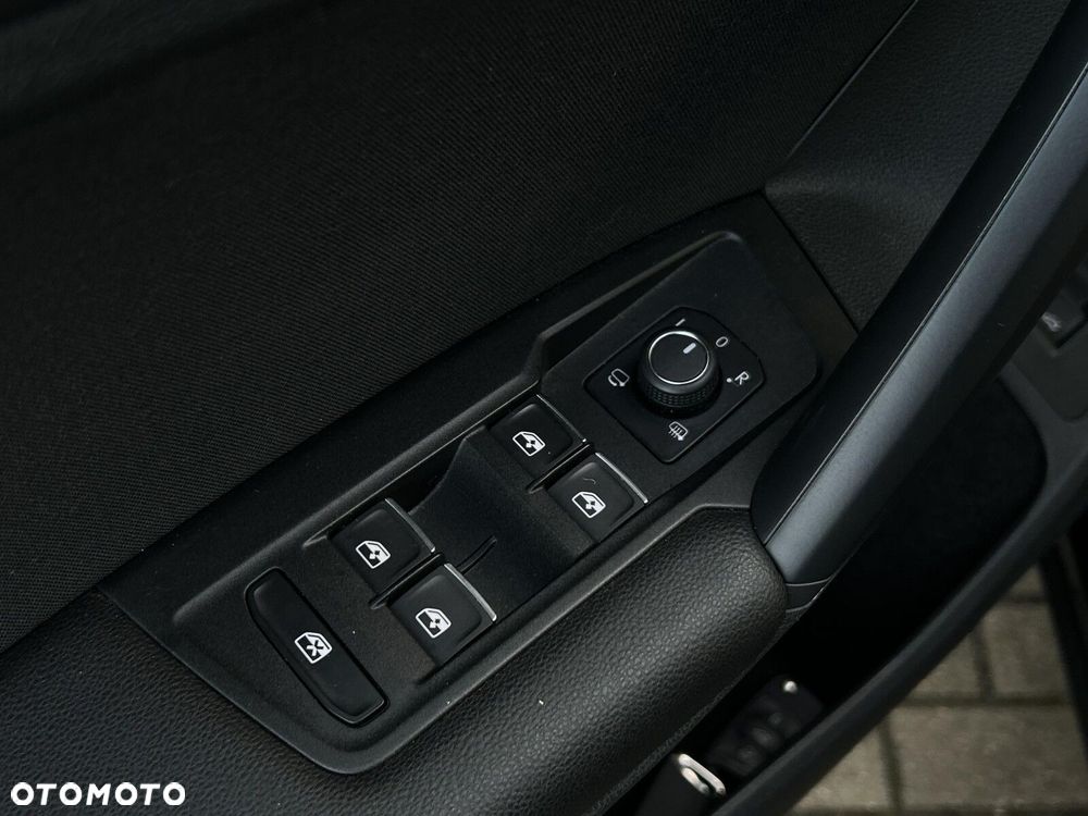 Volkswagen Tiguan 2.0 TSI 4Mot Elegance DSG - 11