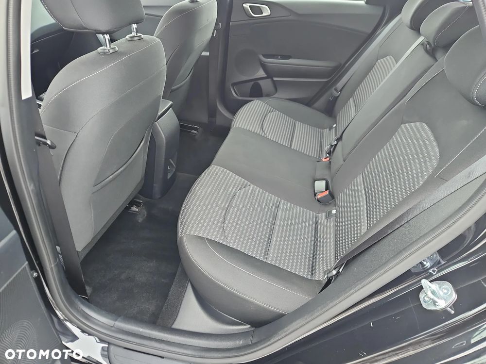 Kia Ceed 1.5 T-GDI M DCT - 19