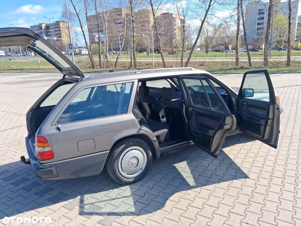 Mercedes-Benz W124 (1984-1993) - 8