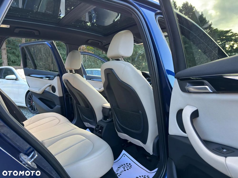 BMW X1 xDrive25i Advantage - 18