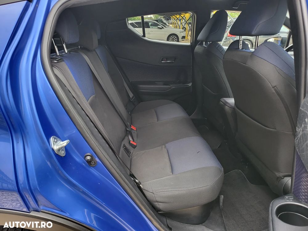 Toyota C-HR 1.8 HSD 122 CP 4x2 CVT C-ult Style - 13