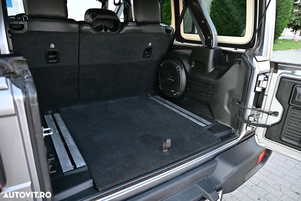 Jeep Wrangler 2.2 CRDi Hardtop AWD Automatik Sahara - 15