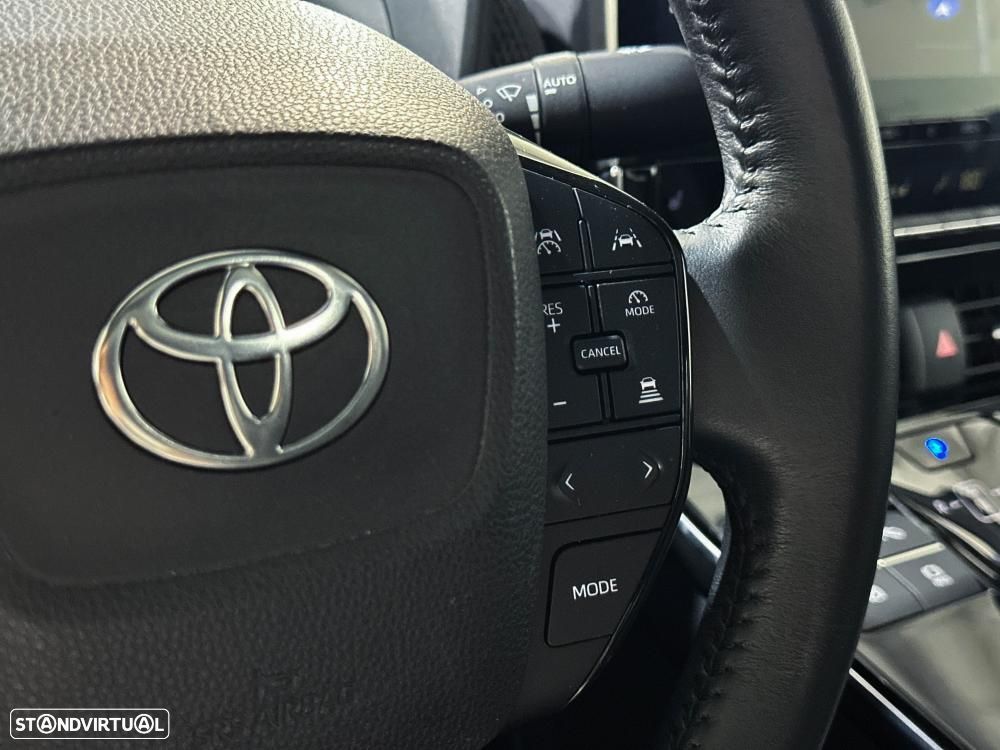 Toyota bZ4X 71,4 kWh Premium AWD - 40