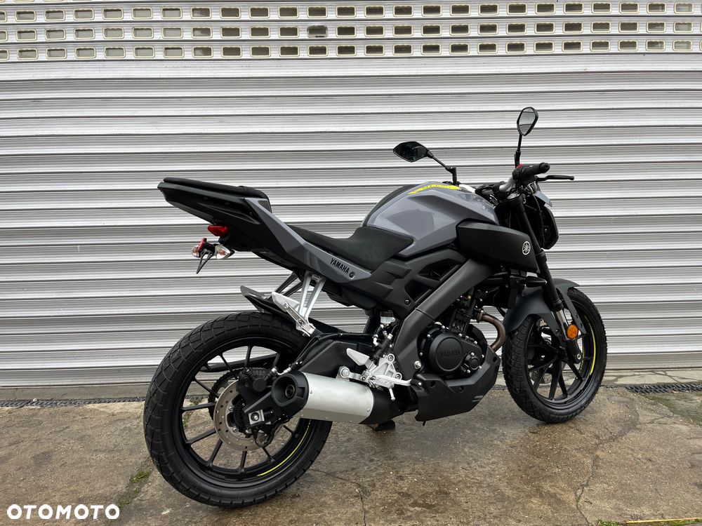 Yamaha MT - 5