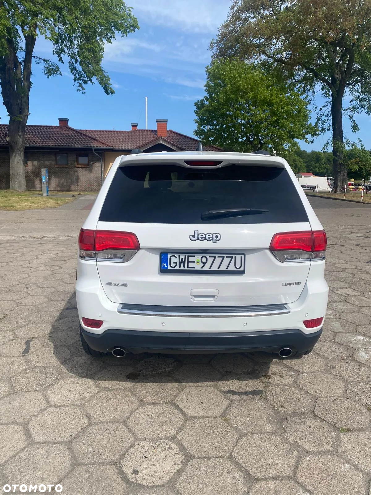 Jeep Grand Cherokee 5.7 V8 HEMI 4WD Automatik Overland
