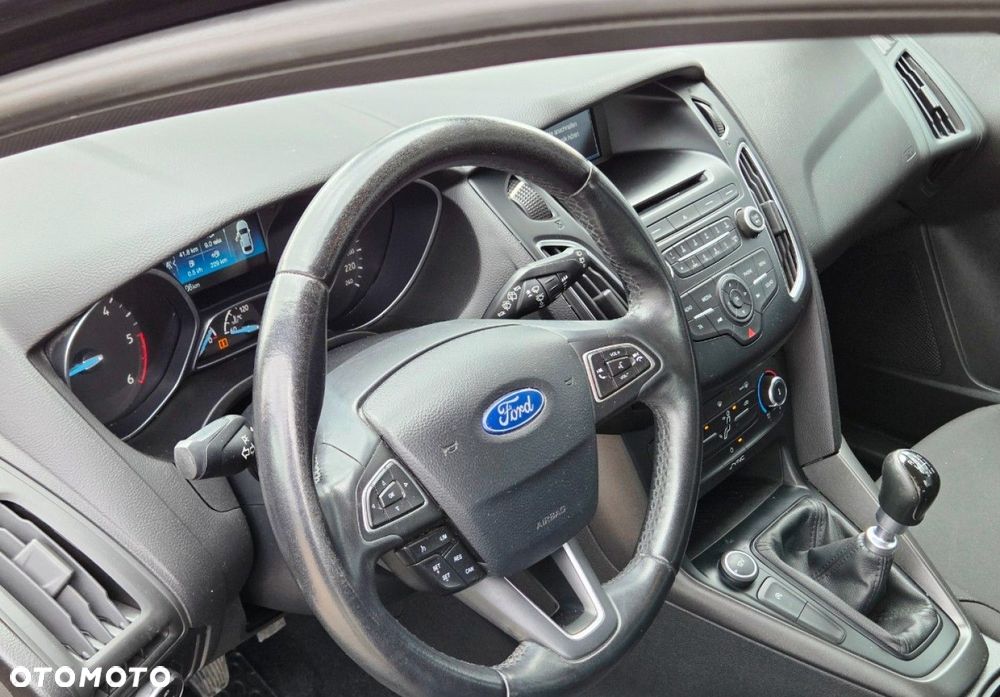 Ford Focus - 5