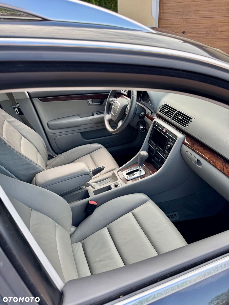 Audi A4 Avant 2.0 TDI Multitronic - 20