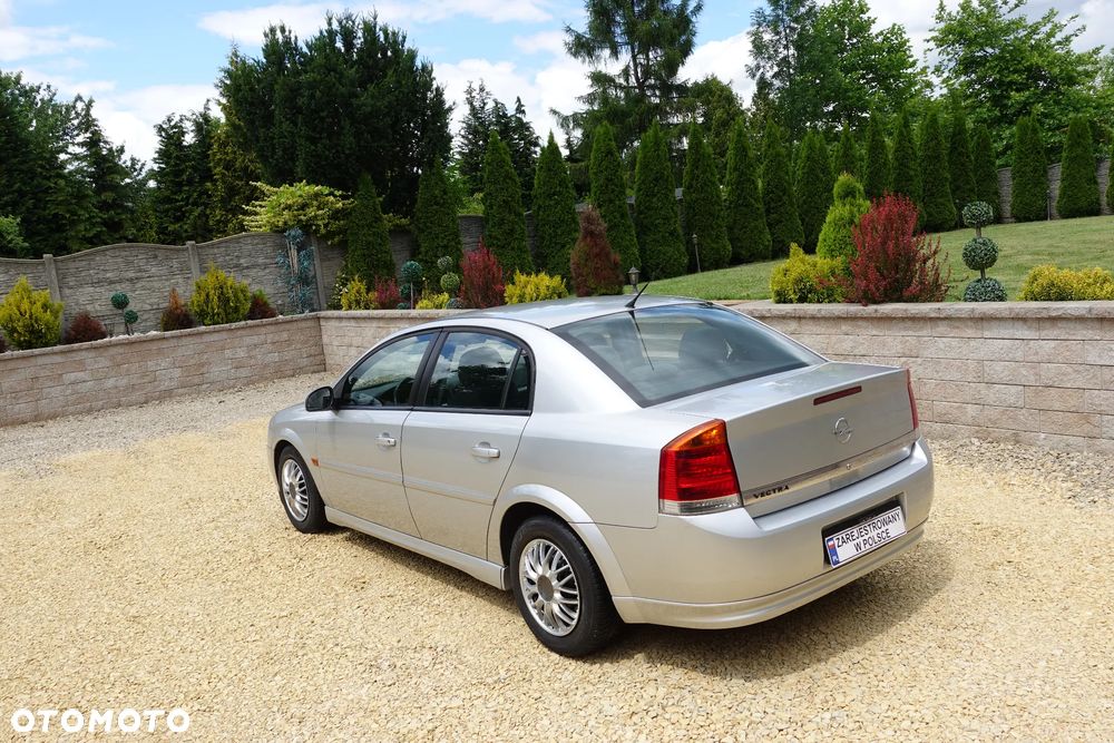 Opel Vectra 2.0 DTI - 12
