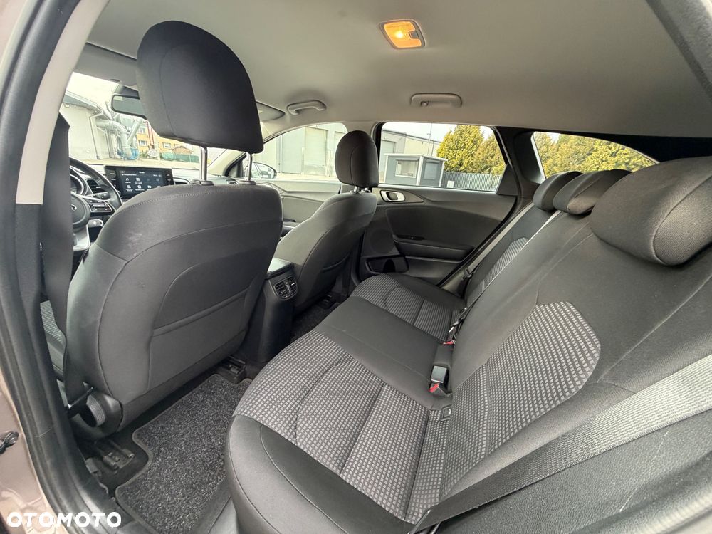 Kia Ceed 1.0 T-GDI 100 OPF Vision - 20