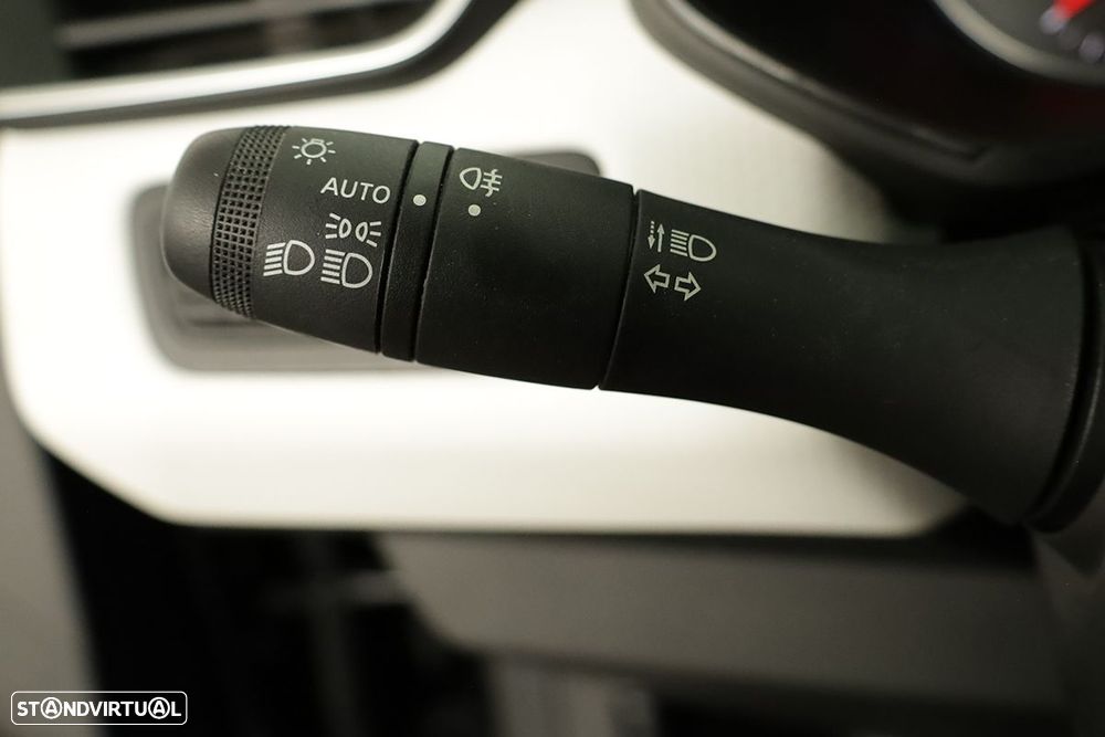 Renault Clio 1.0 TCe Evolution - 17