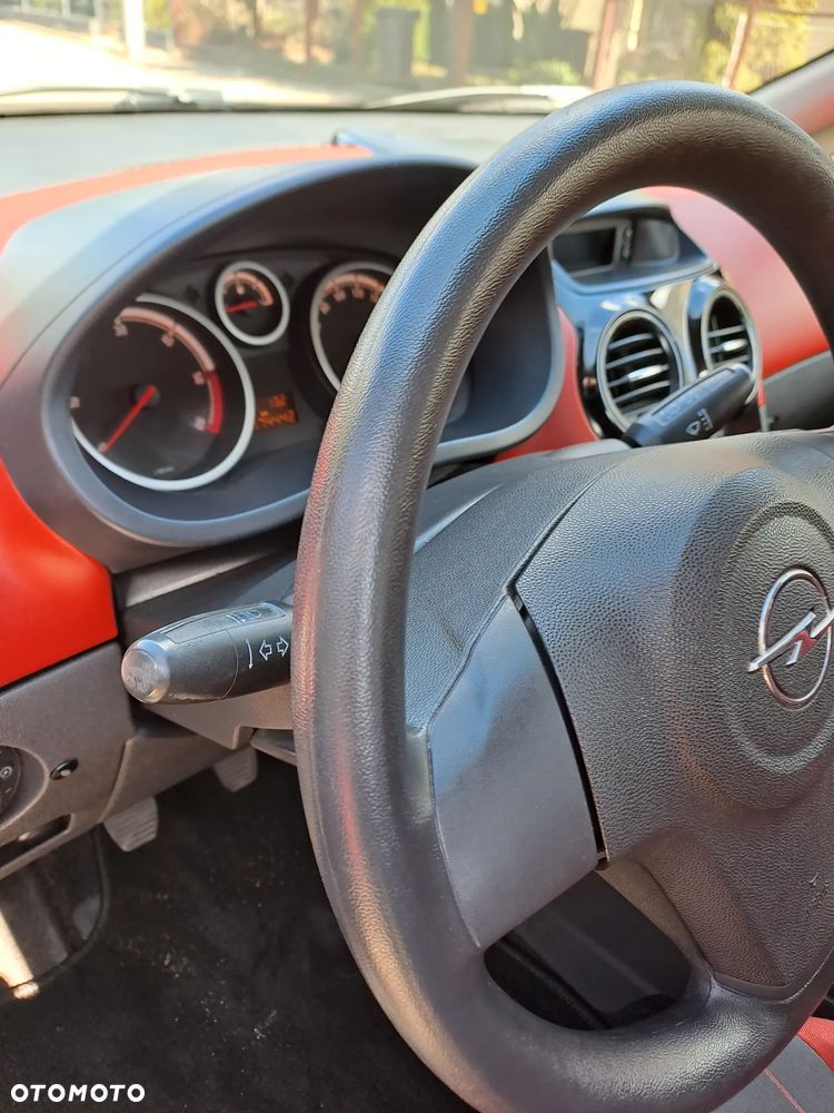 Opel Corsa 1.3 CDTI Essentia - 13