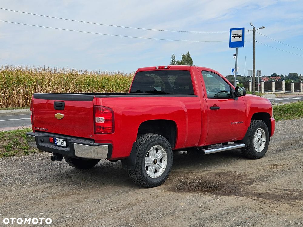 Chevrolet Silverado - 6