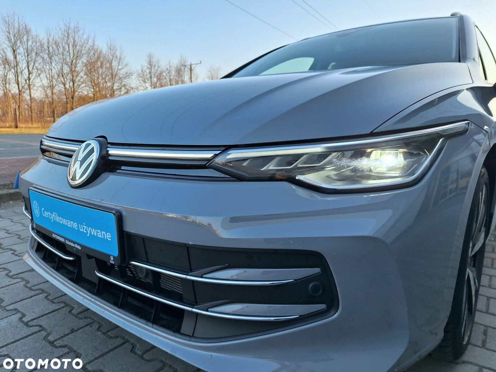Volkswagen Golf - 25