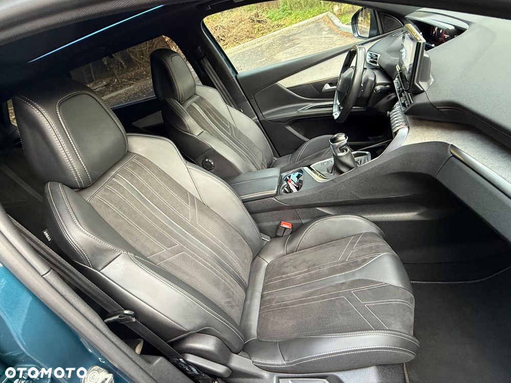 Peugeot 5008 1.5 BlueHDi GT S&S - 24