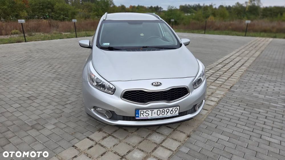 Kia Ceed - 7